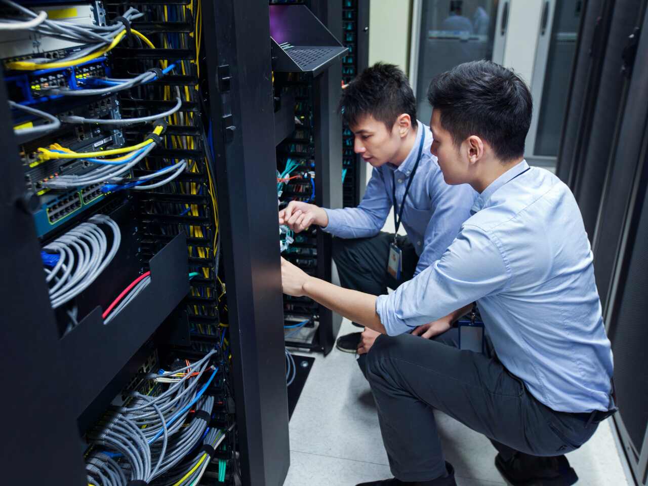 What Does Data Center Technician Do